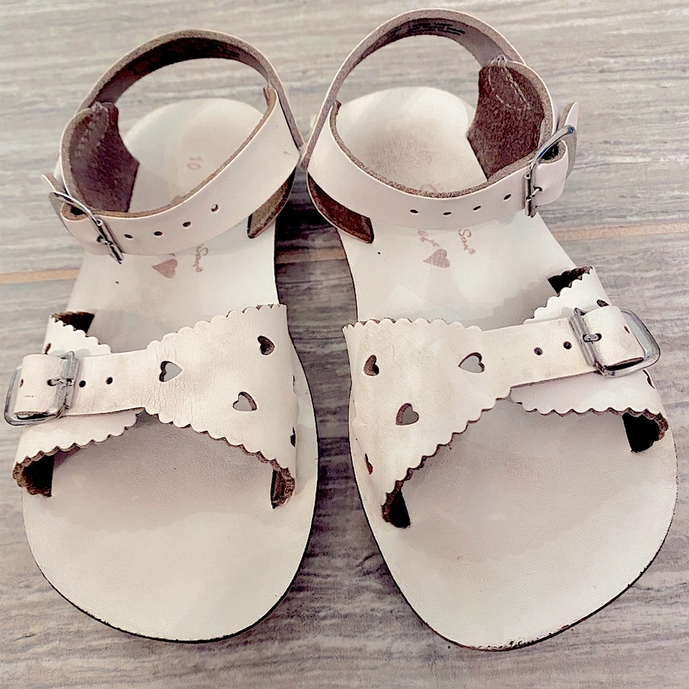 Size 10 Sun Sans Sweethearts
